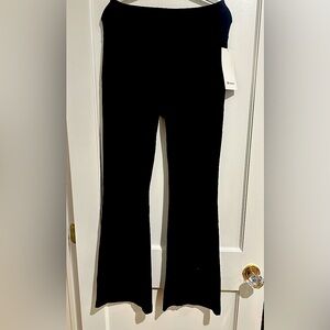 Lululemon Groove Pant, Nulu Fabric, NWT